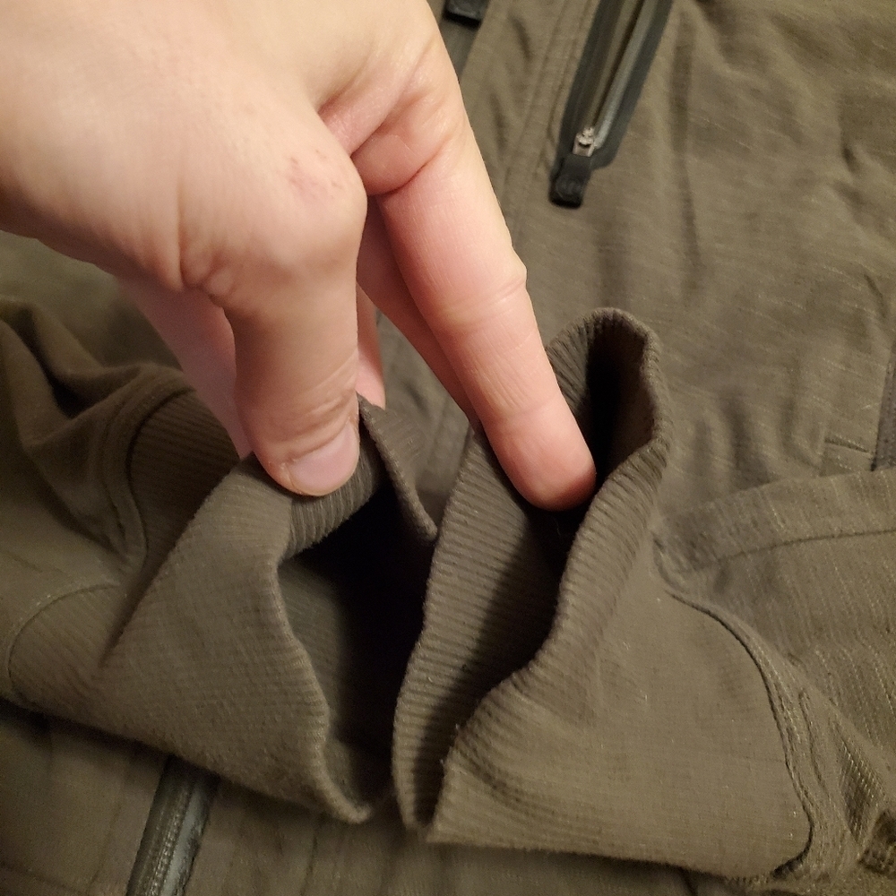 Vintage Lululemon Luon Vent Tech Full Zip Jacket Pocket. Green, grey. Y2k. - Picture 6 of 10
